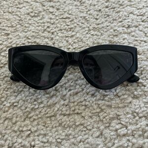 Hip sunglasses